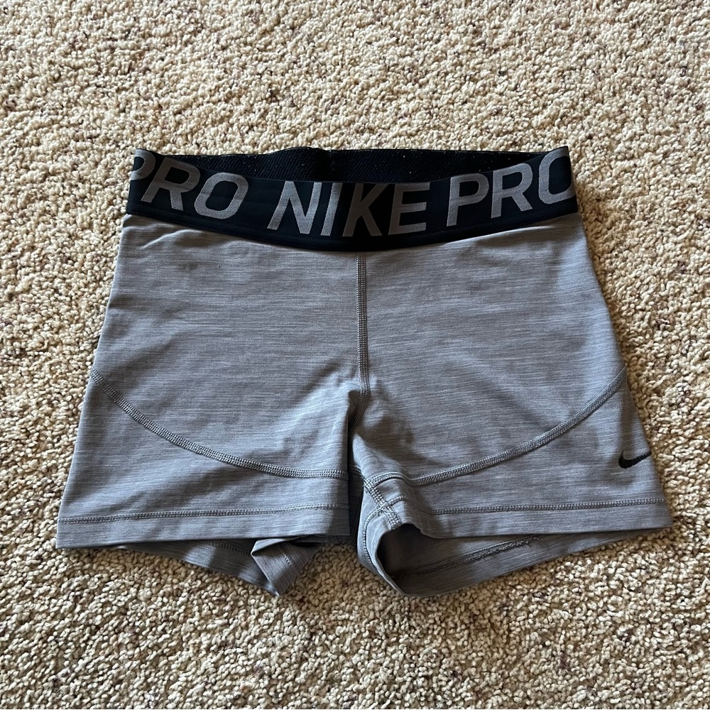 Nike Gray and Black Athletic Shorts Size Medium